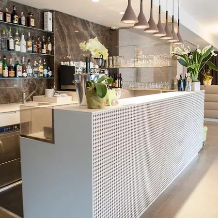 Metropole Отель 4*